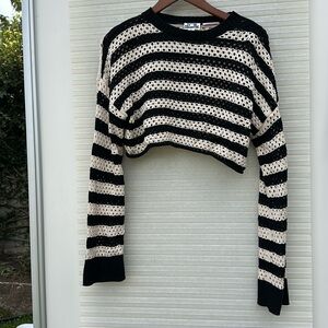 Black and Cream Knit Cropped Long Sleeve